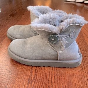 Uggs Gray Mini Bailey Button Boot - Women’s US 8